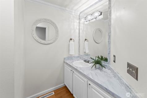 9446 Marlbrook Loop SE Olympia WA 98513
