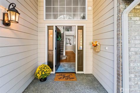 9446 Marlbrook Loop SE Olympia WA 98513