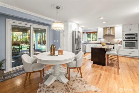 9446 Marlbrook Loop SE Olympia WA 98513