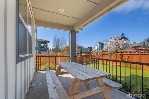 9836 6th Avenue SW Seattle WA 98106
