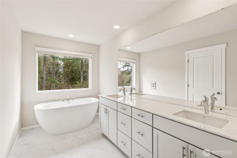 2434 Trailside Drive NE Olympia WA 98506