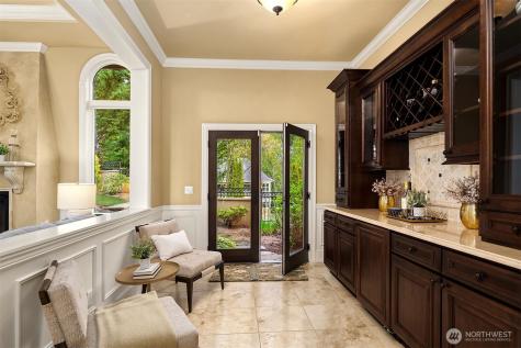 20615 NE 16th Street Sammamish WA 98074