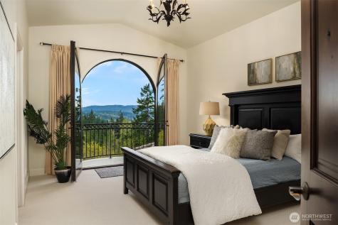 20615 NE 16th Street Sammamish WA 98074