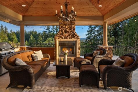 20615 NE 16th Street Sammamish WA 98074