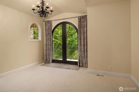 20615 NE 16th Street Sammamish WA 98074