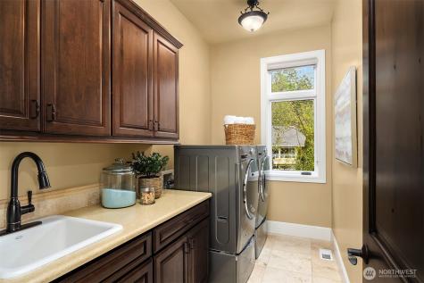 20615 NE 16th Street Sammamish WA 98074