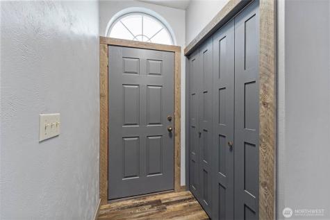 724 Sage Bay Drive Moses Lake WA 98837