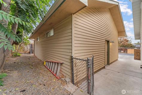 724 Sage Bay Drive Moses Lake WA 98837