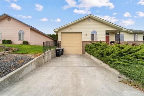 724 Sage Bay Drive Moses Lake WA 98837