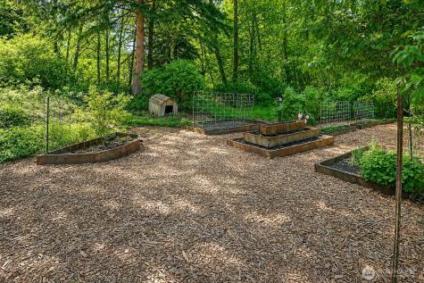 308 Ridgelawn Place Camano Island WA 98282