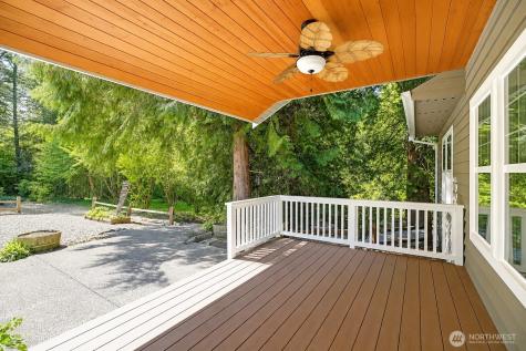 308 Ridgelawn Place Camano Island WA 98282