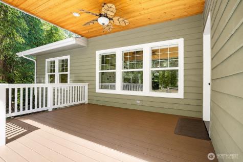 308 Ridgelawn Place Camano Island WA 98282