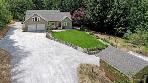 308 Ridgelawn Place Camano Island WA 98282
