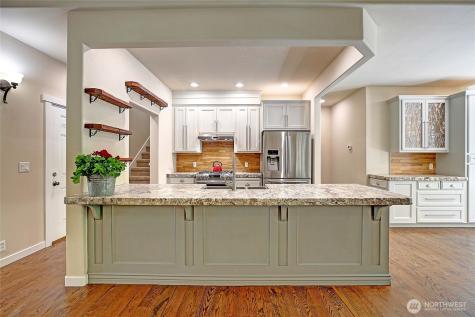 308 Ridgelawn Place Camano Island WA 98282