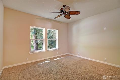 308 Ridgelawn Place Camano Island WA 98282