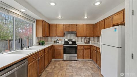 15016 SE 184th Street Renton WA 98058