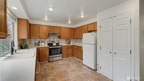15016 SE 184th Street Renton WA 98058