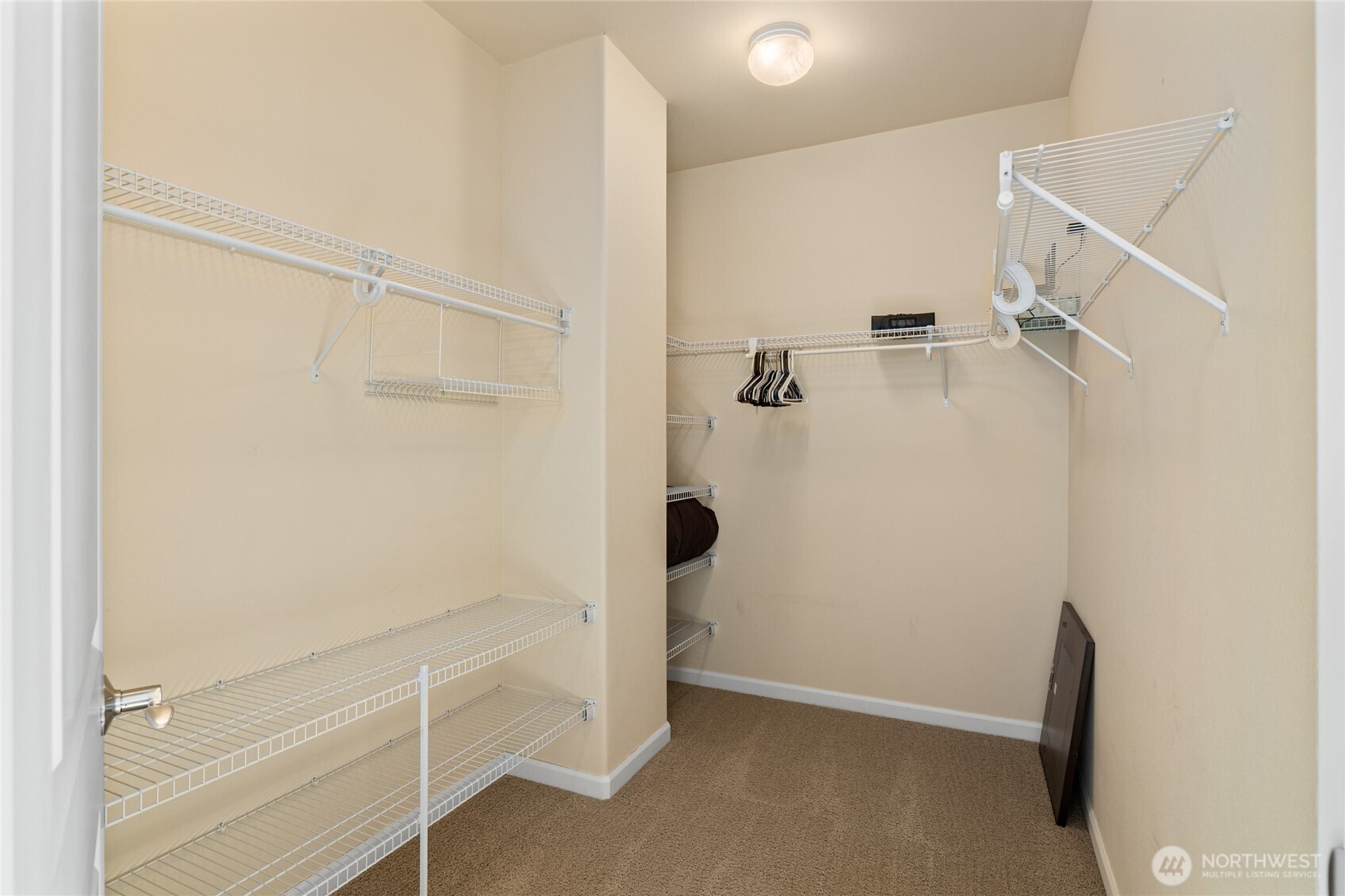 9205 Red Cliff Drive NW Quincy WA 98828