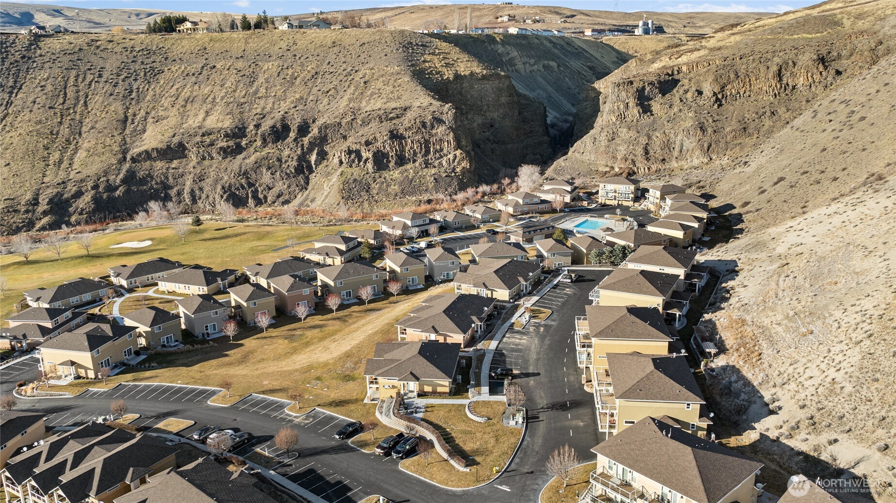 9205 Red Cliff Drive NW Quincy WA 98828