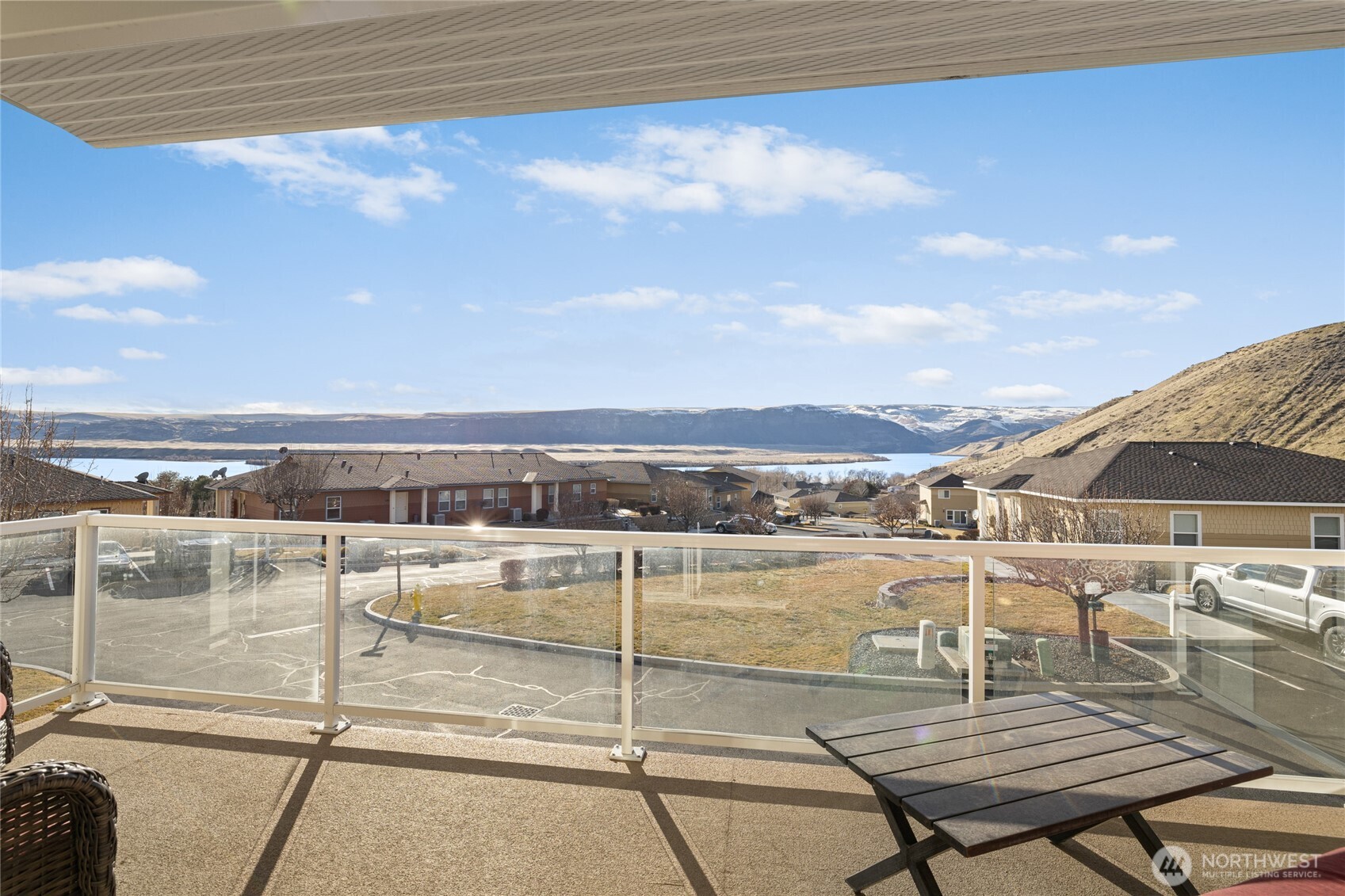 9205 Red Cliff Drive NW Quincy WA 98828