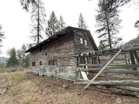3507 Hamlett Road Kettle Falls WA 99141
