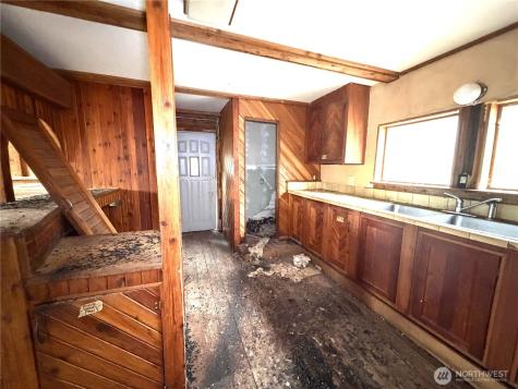 3507 Hamlett Road Kettle Falls WA 99141