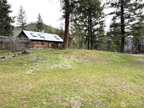 3507 Hamlett Road Kettle Falls WA 99141