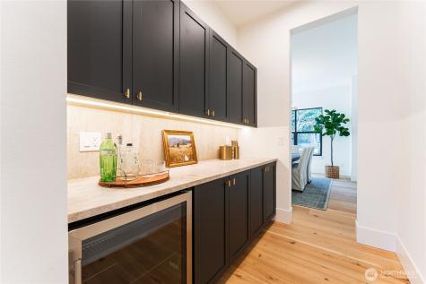 11419 109th Avenue NE Kirkland WA 98033