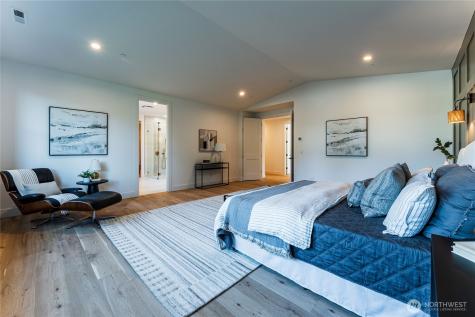 11419 109th Avenue NE Kirkland WA 98033