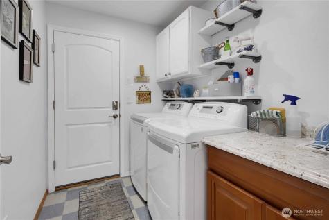 10909 Vickery Avenue E Tacoma WA 98446