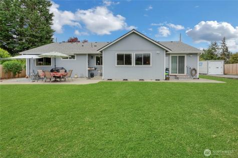 10909 Vickery Avenue E Tacoma WA 98446