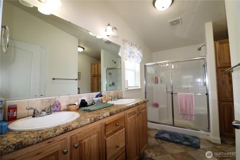 1111 Archwood Drive SW Olympia WA 98502