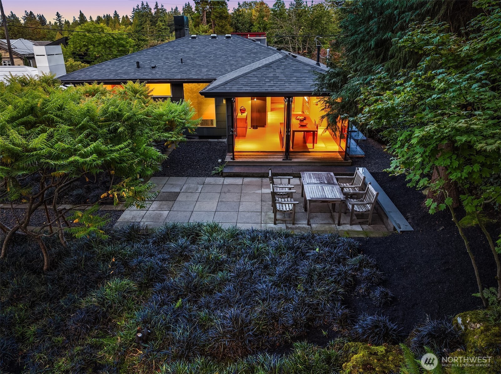 1207 26th Avenue E Seattle WA 98112