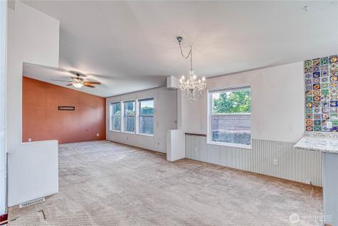 530 Sunday Drive East Wenatchee WA 98802