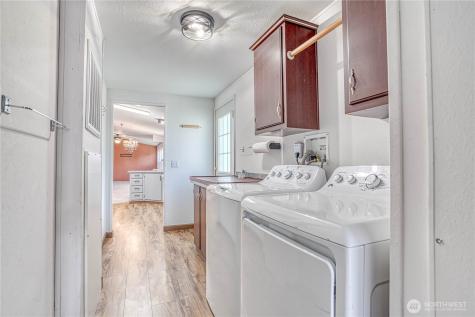 530 Sunday Drive East Wenatchee WA 98802