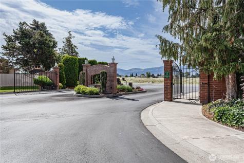 530 Sunday Drive East Wenatchee WA 98802