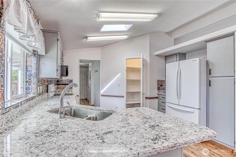 530 Sunday Drive East Wenatchee WA 98802