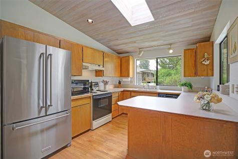310 Prestwick Drive Camano Island WA 98282