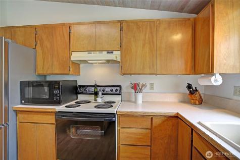 310 Prestwick Drive Camano Island WA 98282