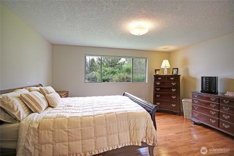 310 Prestwick Drive Camano Island WA 98282