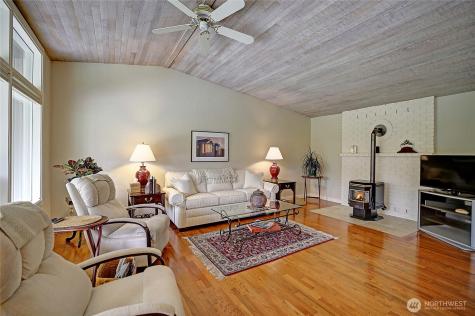 310 Prestwick Drive Camano Island WA 98282