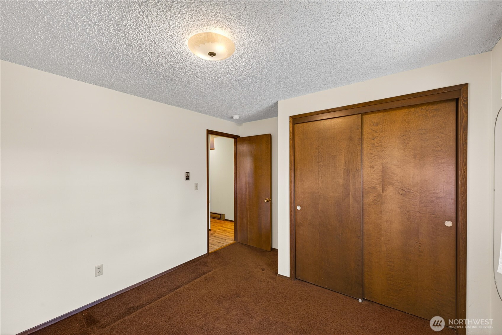 710 NW Heller Street Oak Harbor WA 98277
