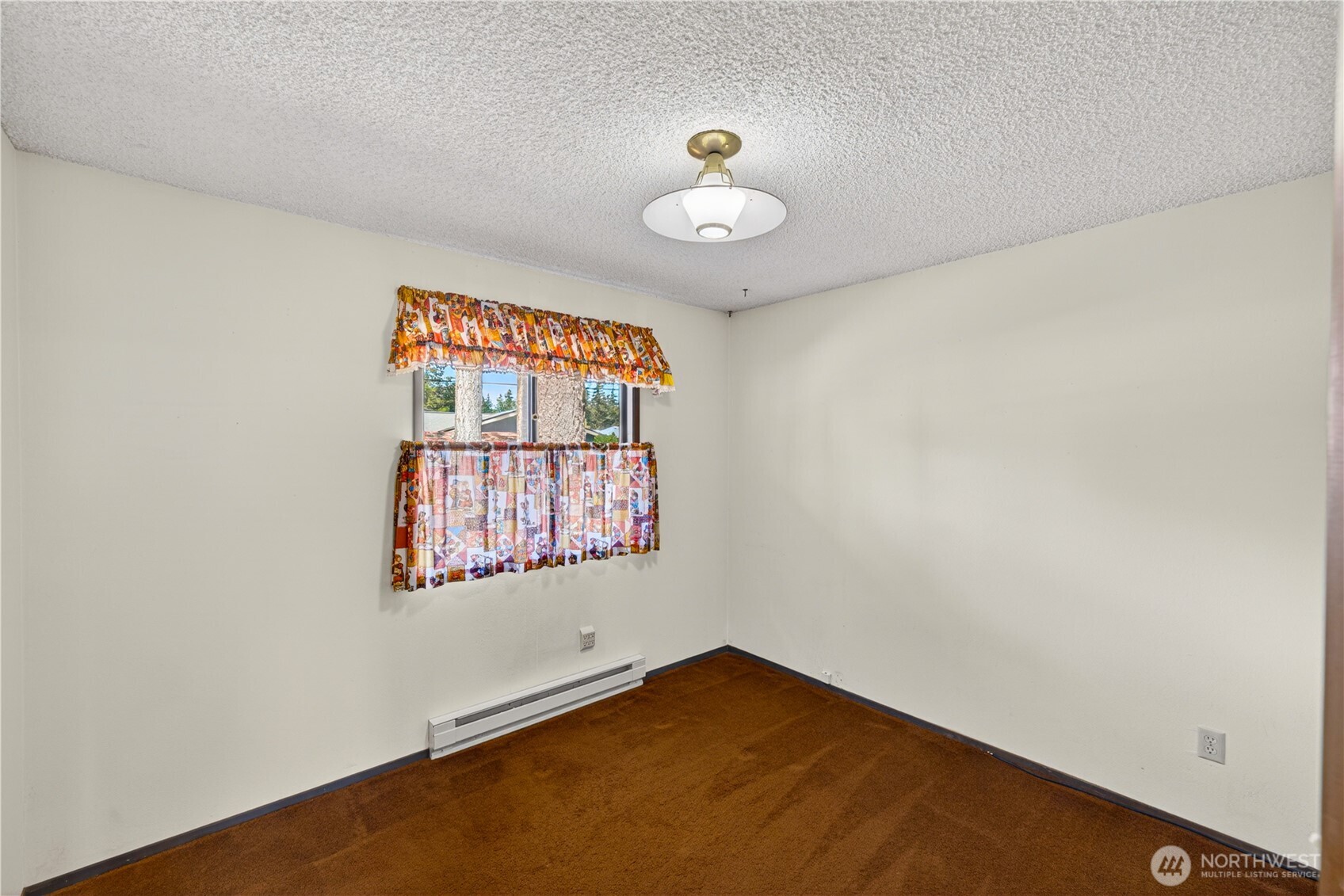 710 NW Heller Street Oak Harbor WA 98277