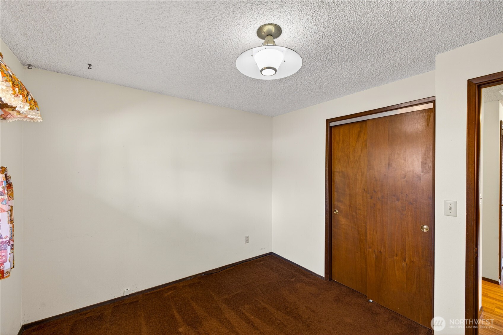 710 NW Heller Street Oak Harbor WA 98277
