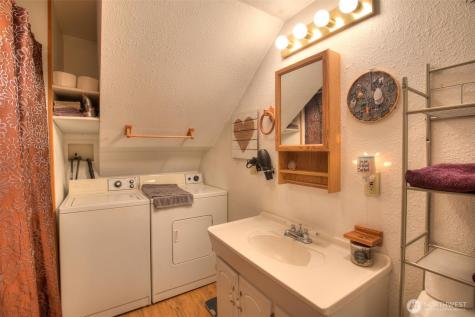 2691 State Route 109 Ocean City WA 98569