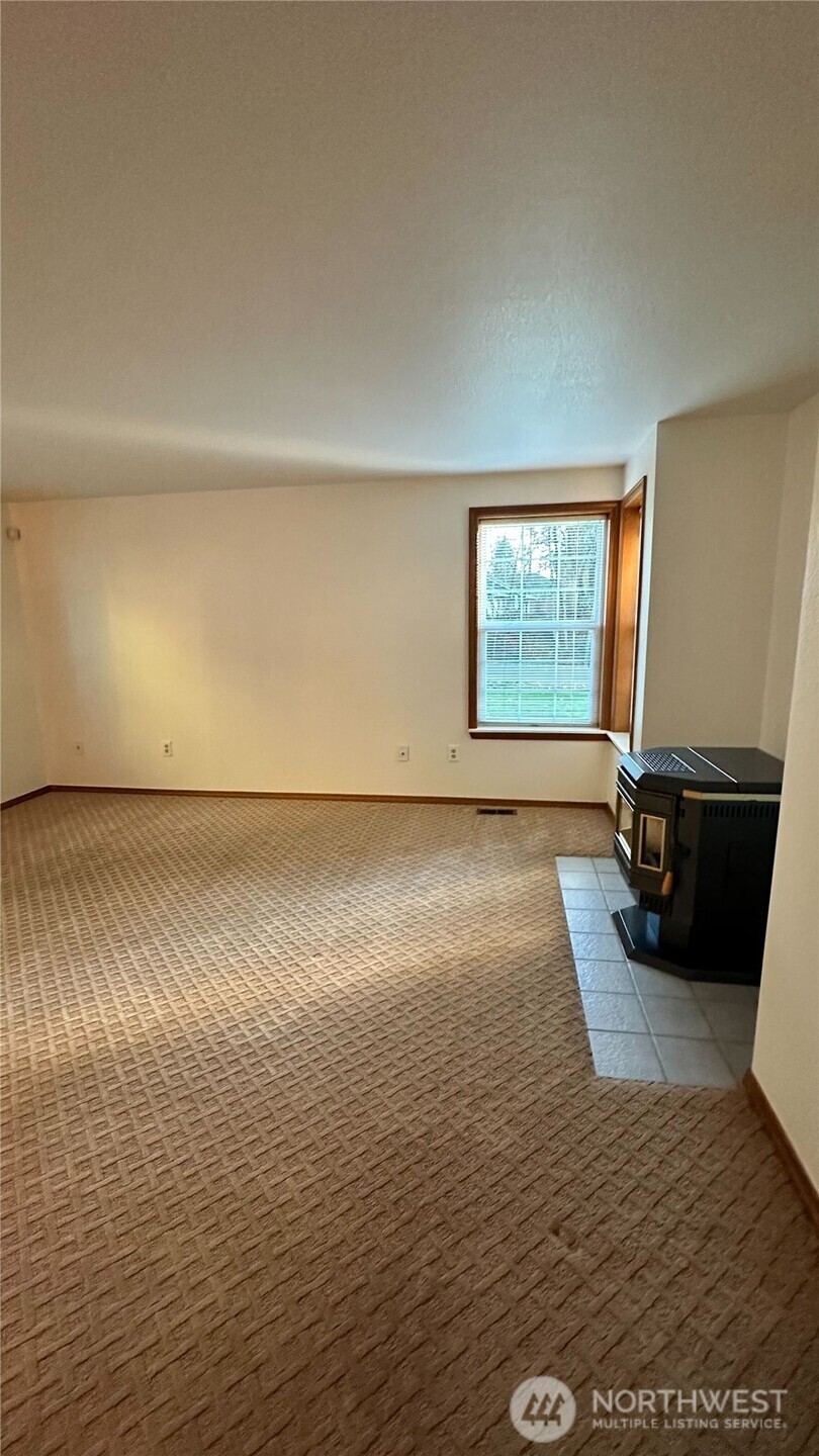 8036 Supreme Court SW Olympia WA 98512