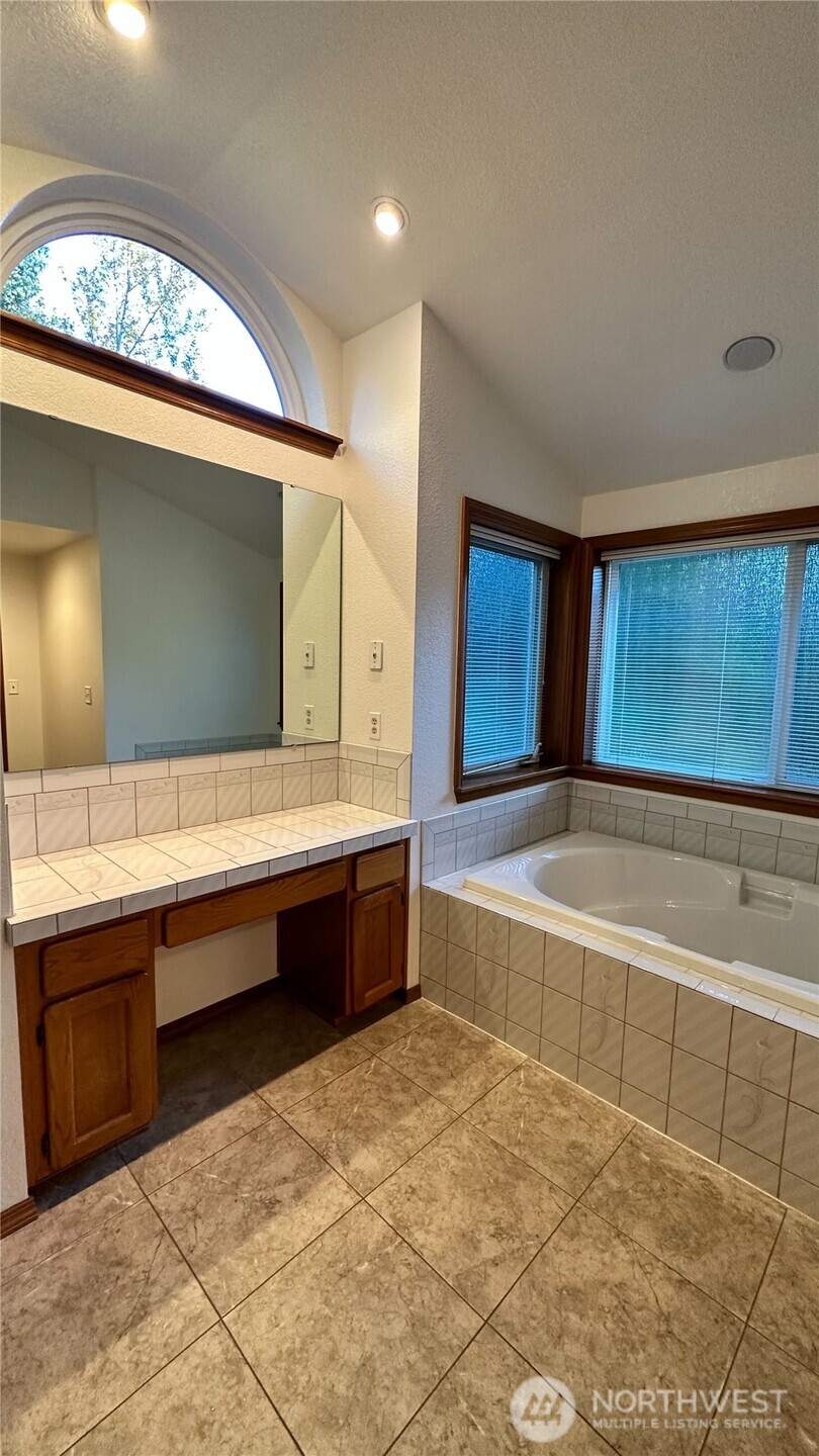 8036 Supreme Court SW Olympia WA 98512