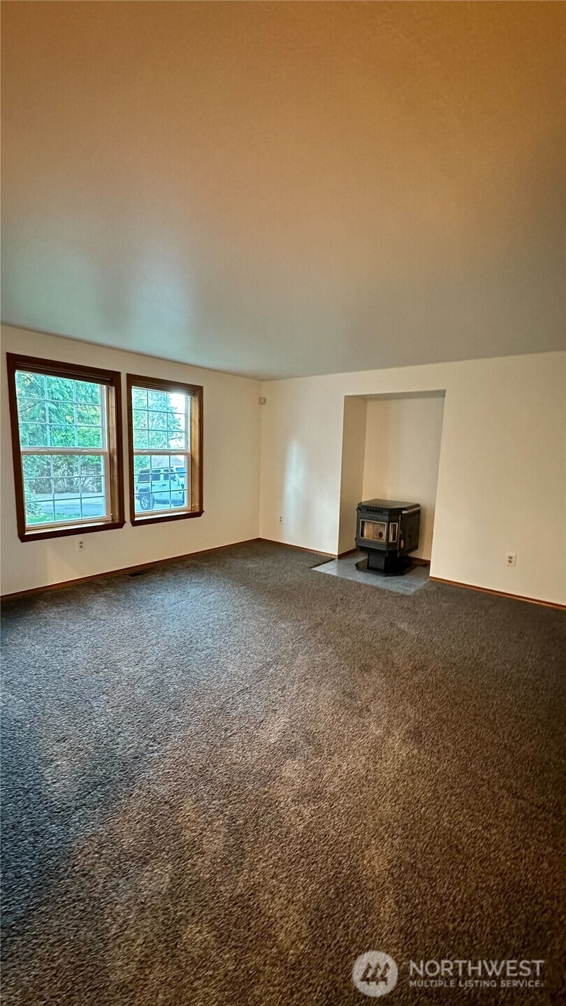 8036 Supreme Court SW Olympia WA 98512
