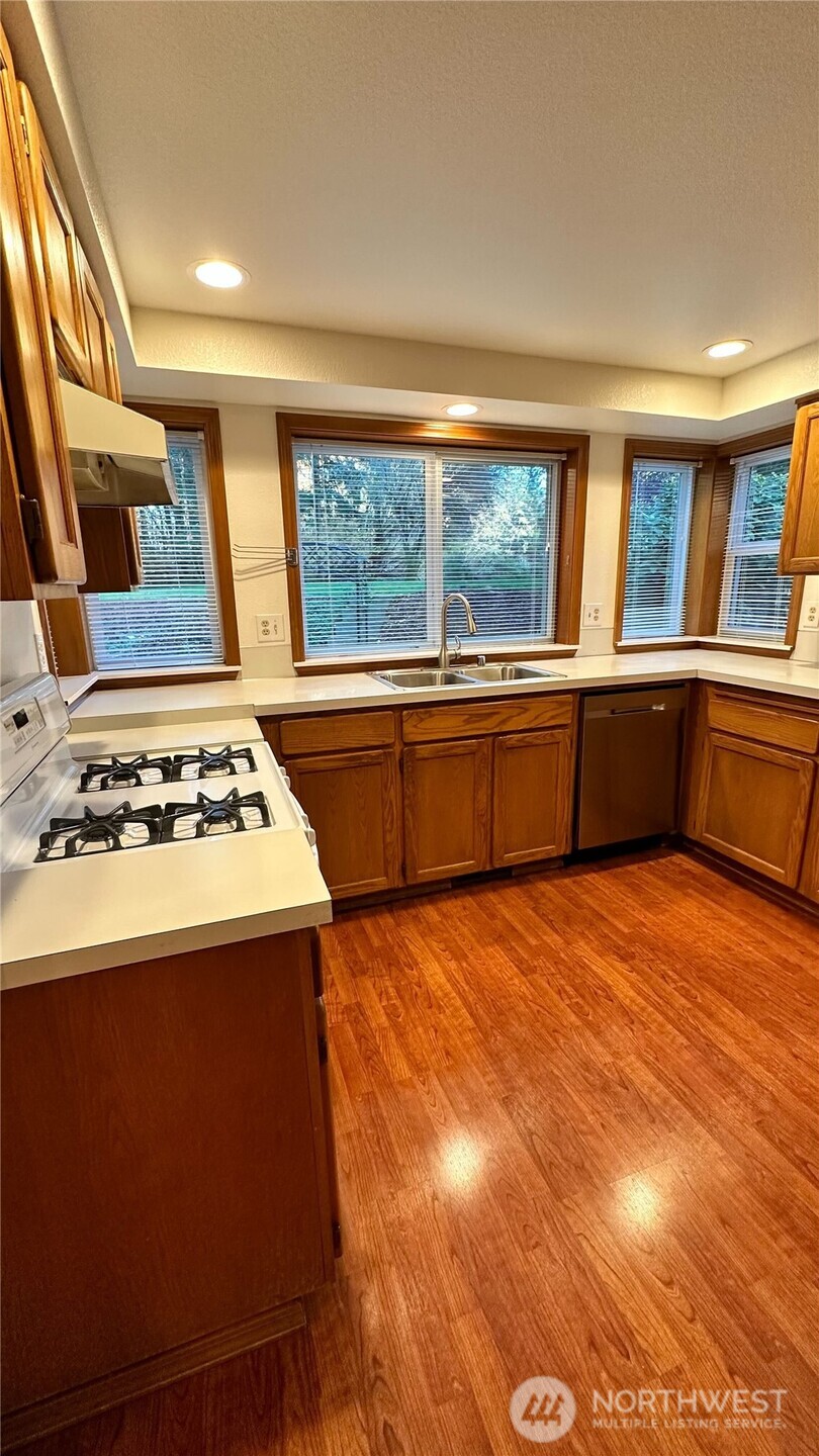 8036 Supreme Court SW Olympia WA 98512