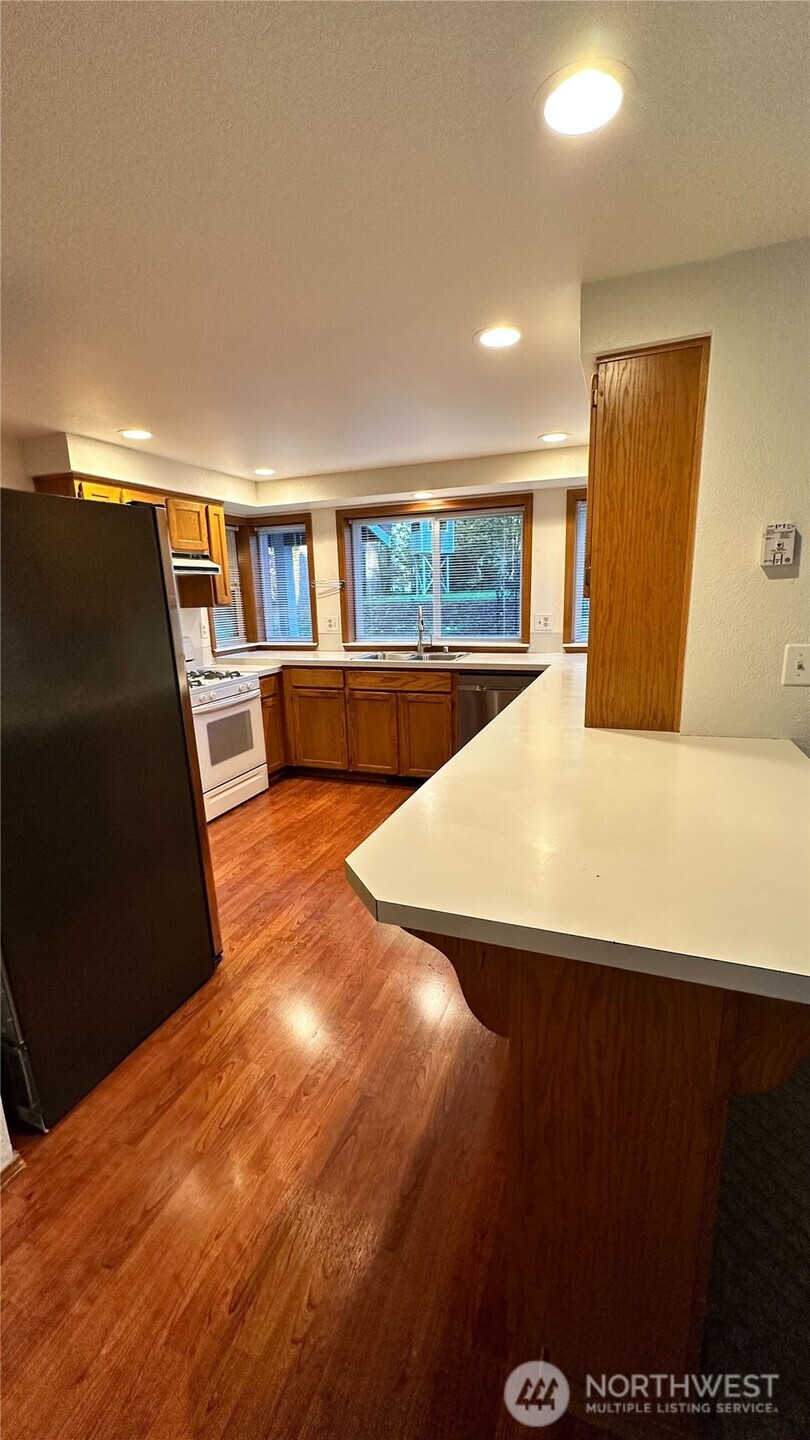 8036 Supreme Court SW Olympia WA 98512